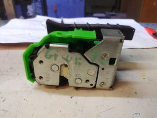 bontott ALFA ROMEO GIULIETTA Jobb első Ajtózár