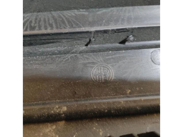 bontott ALFA ROMEO GIULIETTA Jobb első Belső Küszöb Burkolat