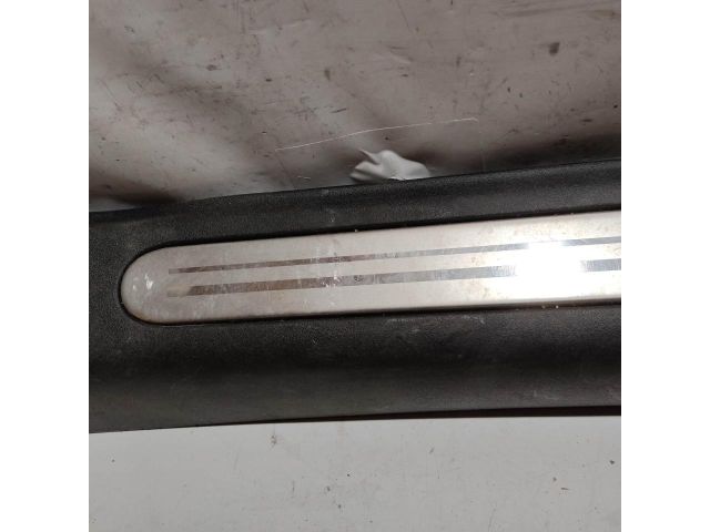 bontott ALFA ROMEO GIULIETTA Jobb első Belső Küszöb Burkolat