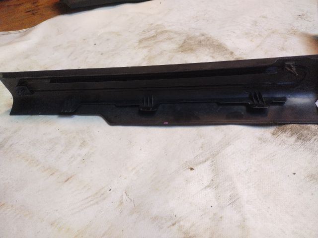 bontott ALFA ROMEO GIULIETTA Jobb első Belső Küszöb Burkolat