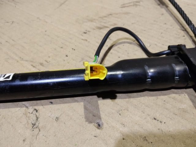 bontott ALFA ROMEO GIULIETTA Jobb első Övfeszítő