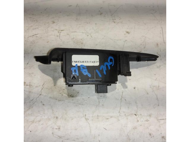 bontott ALFA ROMEO GIULIETTA Jobb hátsó Ablakemelő Kapcsoló