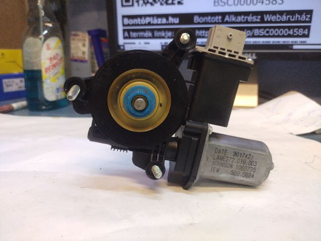 bontott ALFA ROMEO GIULIETTA Jobb hátsó Ablakemelő Motor
