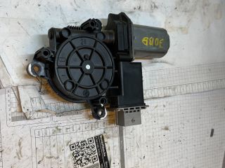 bontott ALFA ROMEO GIULIETTA Jobb hátsó Ablakemelő Motor