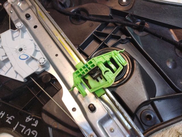 bontott ALFA ROMEO GIULIETTA Jobb hátsó Ablakemelő Szerkezet (Elektromos)