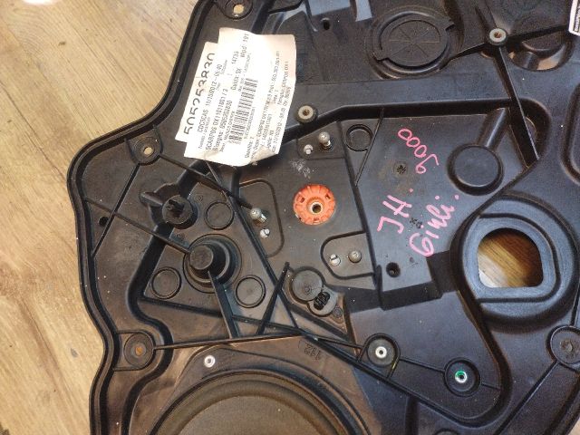 bontott ALFA ROMEO GIULIETTA Jobb hátsó Ablakemelő Szerkezet (Elektromos)