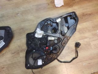 bontott ALFA ROMEO GIULIETTA Jobb hátsó Ablakemelő Szerkezet (Elektromos)