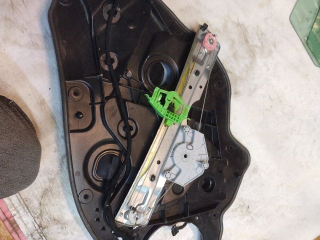 bontott ALFA ROMEO GIULIETTA Jobb hátsó Ablakemelő Szerkezet (Elektromos)