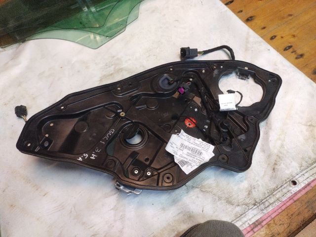 bontott ALFA ROMEO GIULIETTA Jobb hátsó Ablakemelő Szerkezet (Elektromos)