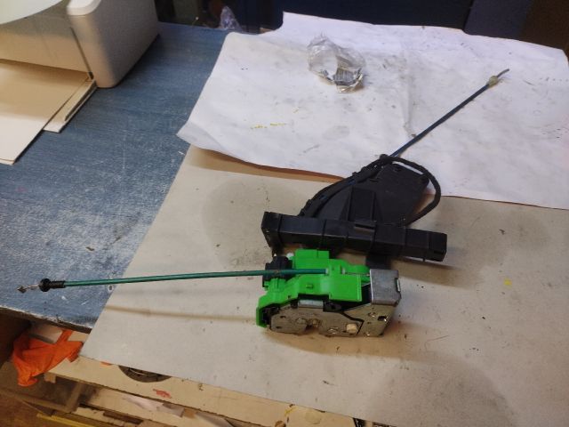 bontott ALFA ROMEO GIULIETTA Jobb hátsó Ajtózár