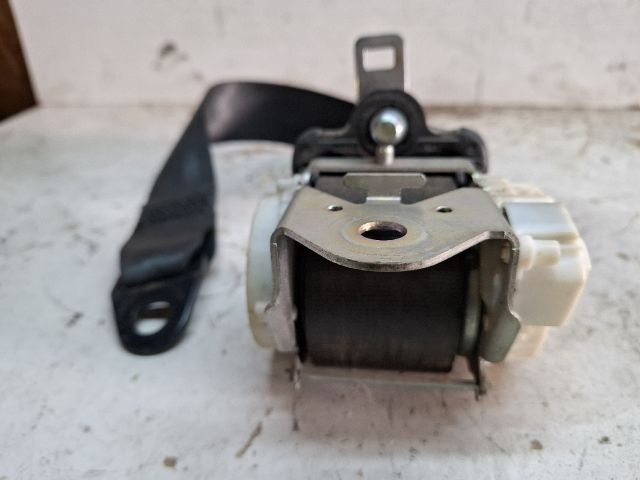 bontott ALFA ROMEO GIULIETTA Jobb hátsó Biztonsági Öv