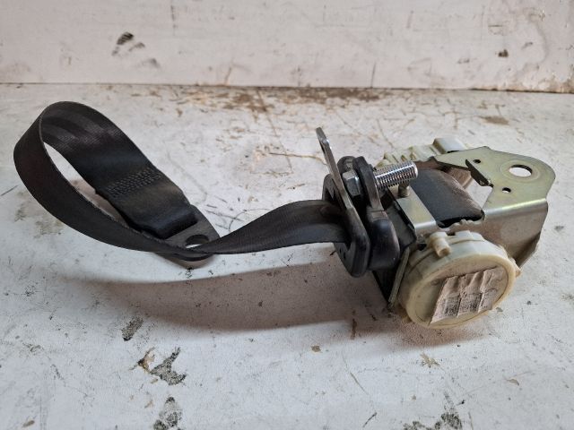 bontott ALFA ROMEO GIULIETTA Jobb hátsó Biztonsági Öv