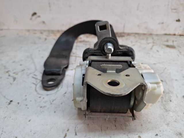 bontott ALFA ROMEO GIULIETTA Jobb hátsó Biztonsági Öv