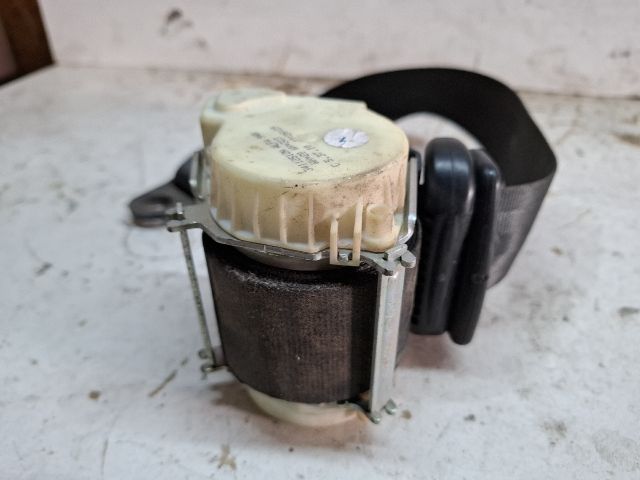 bontott ALFA ROMEO GIULIETTA Jobb hátsó Biztonsági Öv