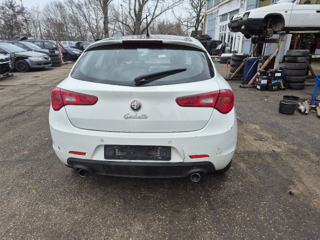 bontott ALFA ROMEO GIULIETTA Jobb Hátsó Lámpa