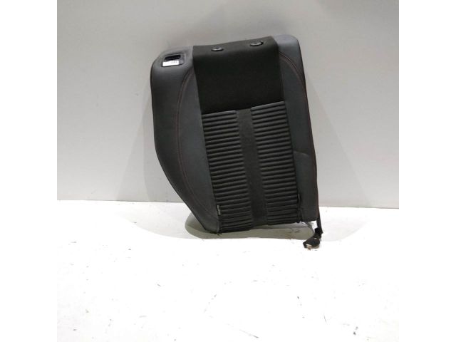 bontott ALFA ROMEO GIULIETTA Jobb hátsó Ülés