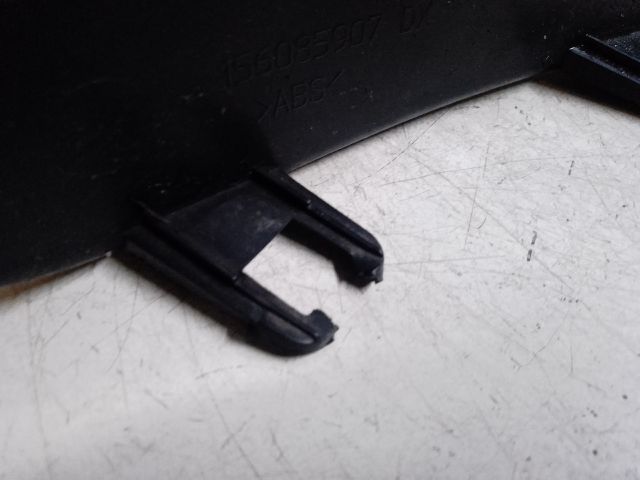 bontott ALFA ROMEO GIULIETTA Jobb Ködfényszóró Lámpakeret