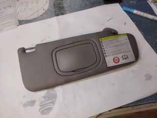 bontott ALFA ROMEO GIULIETTA Jobb Napellenző