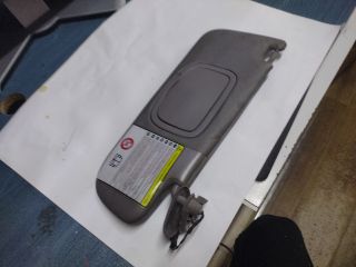 bontott ALFA ROMEO GIULIETTA Jobb Napellenző