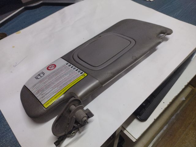 bontott ALFA ROMEO GIULIETTA Jobb Napellenző