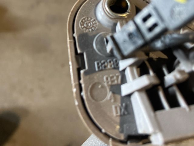 bontott ALFA ROMEO GIULIETTA Jobb Napellenző