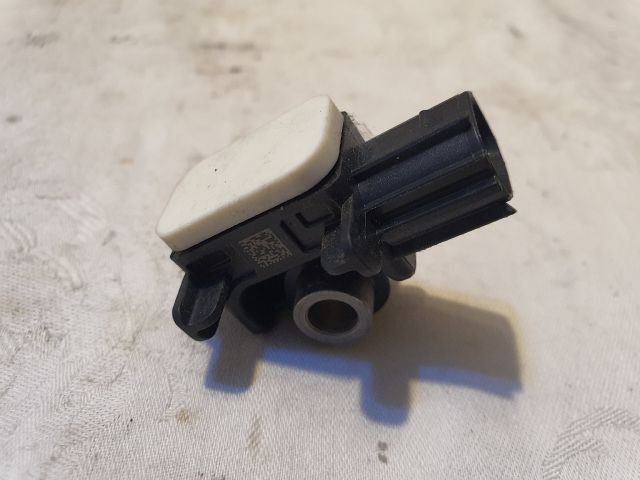 bontott ALFA ROMEO GIULIETTA Központi Ütközés Érzékelő