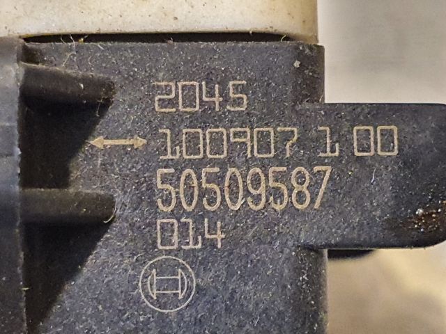 bontott ALFA ROMEO GIULIETTA Központi Ütközés Érzékelő