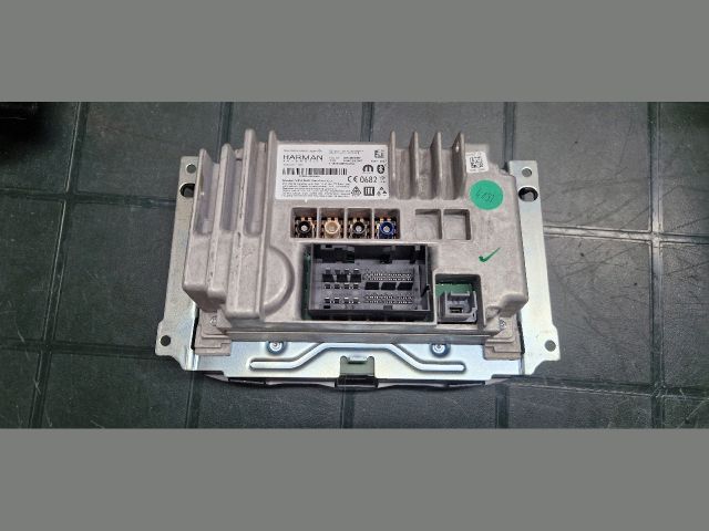 bontott ALFA ROMEO GIULIETTA Navigációs Fejegység