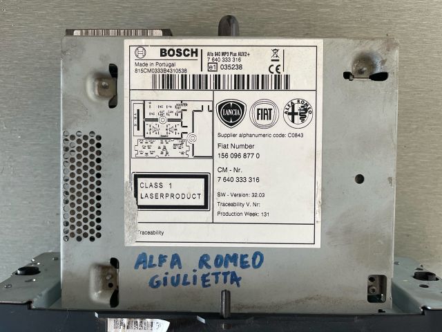 bontott ALFA ROMEO GIULIETTA Rádió / CD