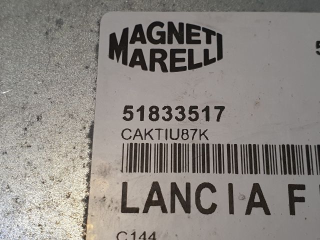 bontott ALFA ROMEO GIULIETTA Rádió Zavarszűrő