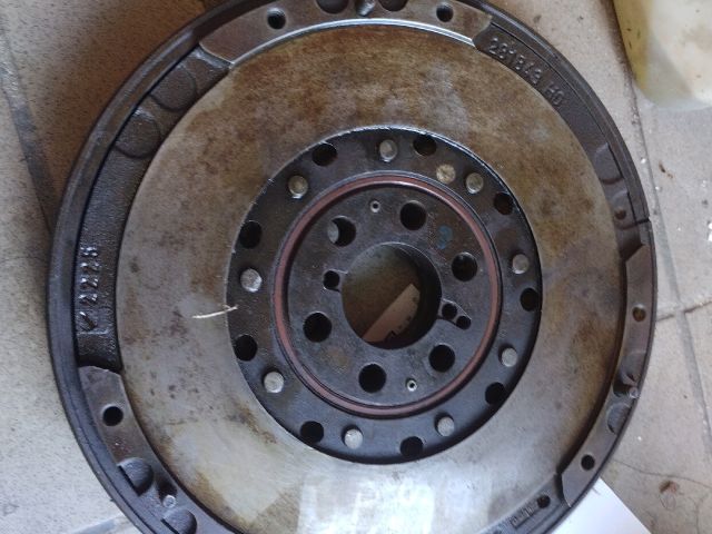 bontott ALFA ROMEO GT Kettős tömegű Lendkerék