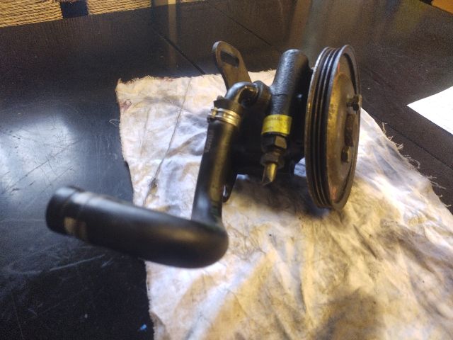 bontott ALFA ROMEO GT Kormányszervó Motor (Hidraulikus)