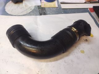 bontott ALFA ROMEO GT Légbeömlő Cső