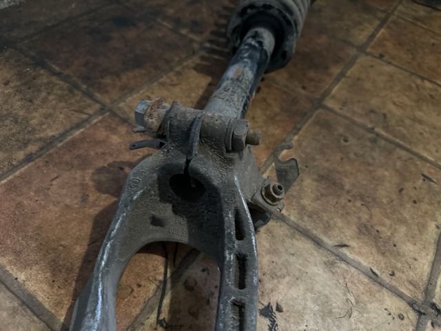 bontott ALFA ROMEO GT Bal első Gólyaláb (Lengécsillapító, Rugó)