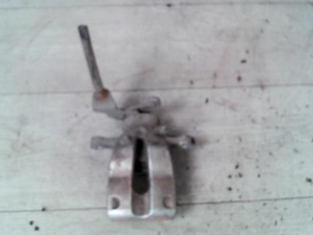 bontott ALFA ROMEO GT Bal hátsó Féknyereg Munkahengerrel