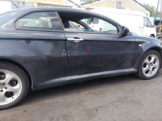 bontott ALFA ROMEO GT Első Bölcső