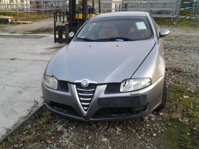 bontott ALFA ROMEO GT Jobb Féltengely