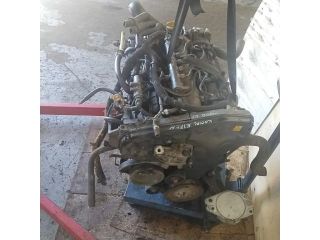bontott ALFA ROMEO GT Motor (Fűzött blokk hengerfejjel)