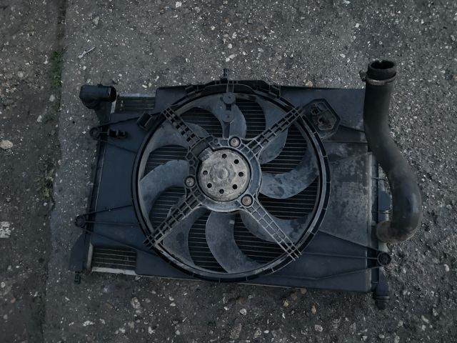 bontott ALFA ROMEO GT Vízhűtő Radiátor (Klímás)