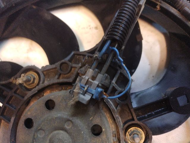 bontott ALFA ROMEO GT Hűtőventilátor