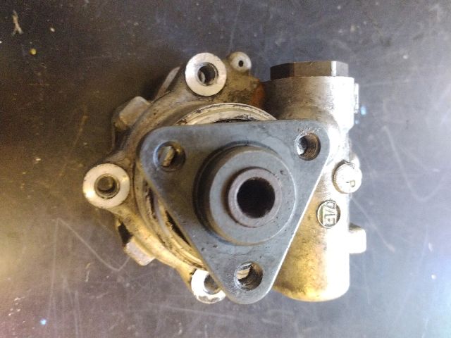 bontott ALFA ROMEO GT Kormányszervó Motor (Hidraulikus)