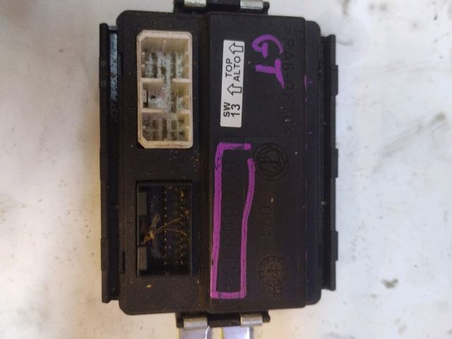 bontott ALFA ROMEO GT Bal első Ablakemelő Elektronika