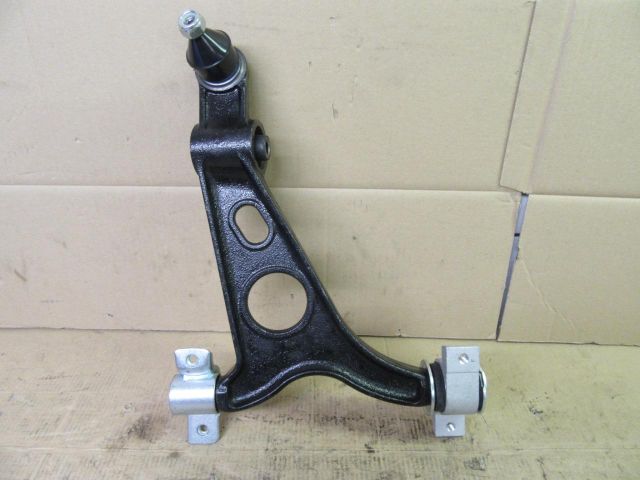 bontott ALFA ROMEO GT Bal első Alsó Lengőkar