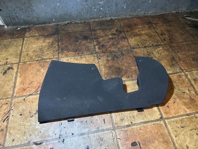 bontott ALFA ROMEO GT Biztosítéktábla Fedél