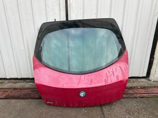 bontott ALFA ROMEO GT Csomagtérajtó (Részeivel)