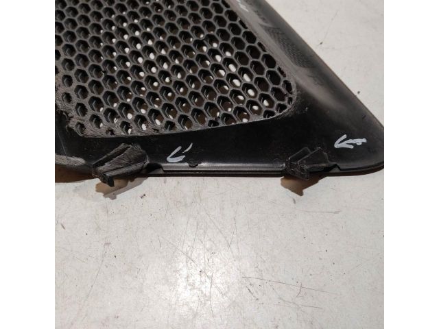 bontott ALFA ROMEO GT Hűtőrács