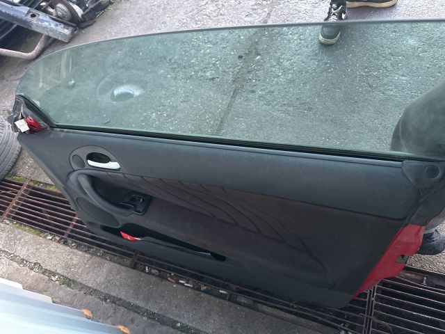 bontott ALFA ROMEO GT Jobb első Ajtó (Részeivel)