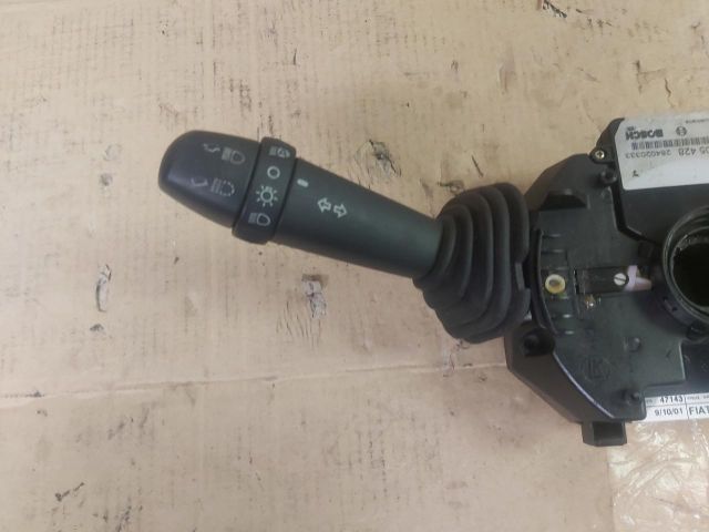 bontott ALFA ROMEO GT Jobb első Ajtó (Üres lemez)