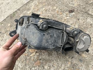 bontott ALFA ROMEO GT Jobb Fényszóró