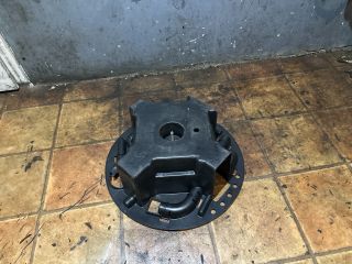 bontott ALFA ROMEO GT Pótkerék Szerszámtartó